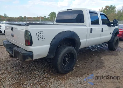 2015 Ford F-250 Xl z USA, uszkodzony, nr VIN 1FT7W2B67FED03699